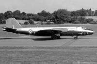 Canberra B.6 N40UP at RAF Woodford, August 1986; Shaun Connor