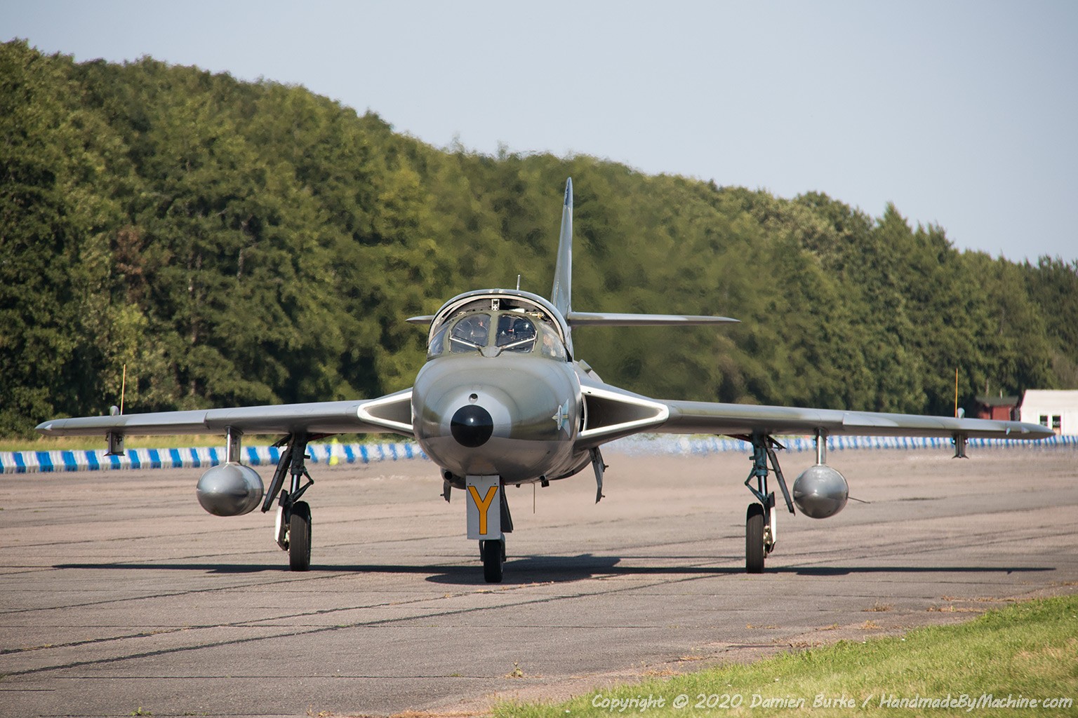 Thunder Lightnings Hawker Hunter Survivor Xl565 Composite With Wt745 Thunder Lightnings Hawker Hunter Survivor Xl565 Composite With Wt745