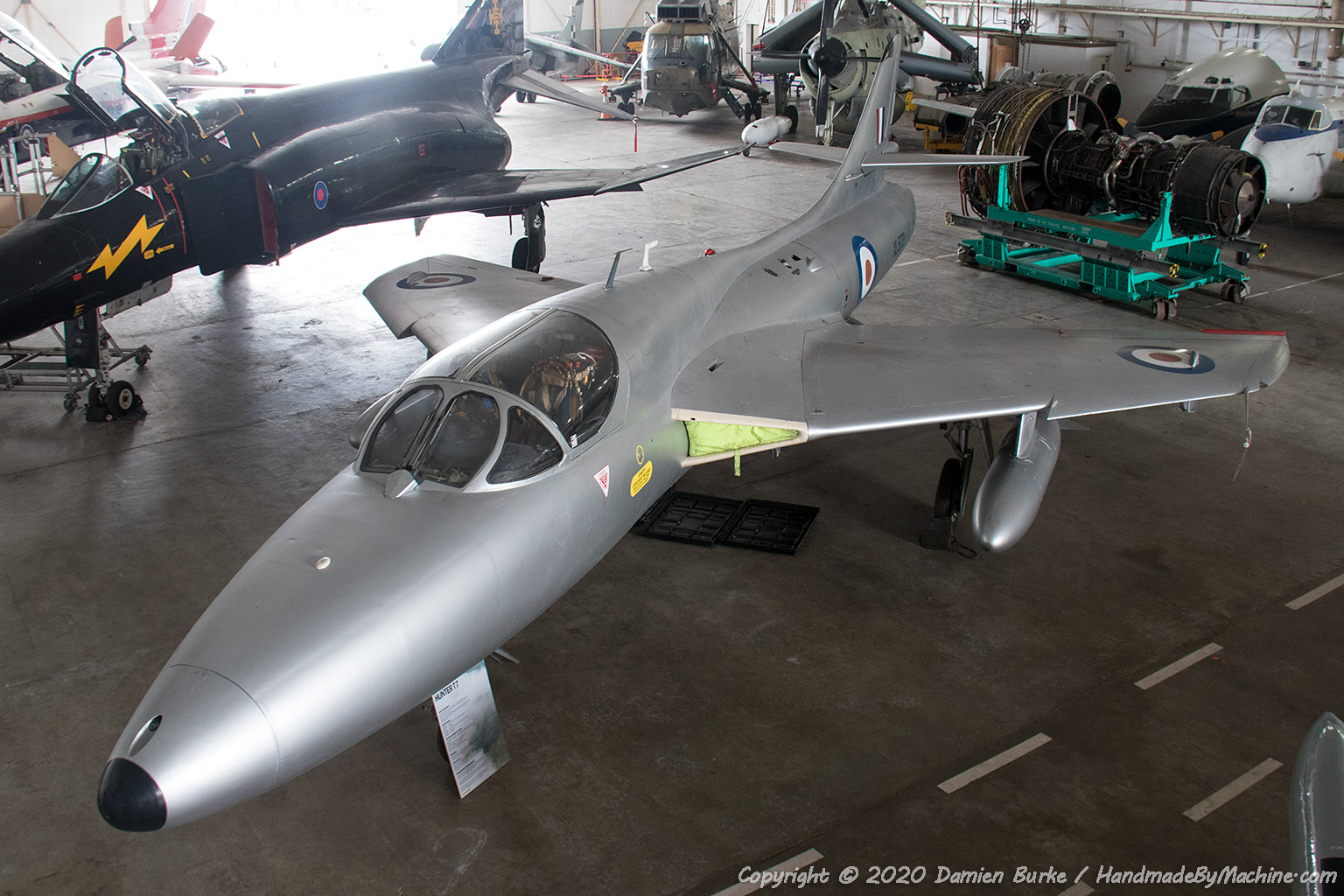 Thunder Lightnings Hawker Hunter Survivor Xl573 G Bvgh Thunder Lightnings Hawker Hunter Survivor Xl573 G Bvgh