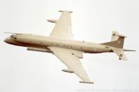 Nimrod MR.2 XV232 at Farnborough, 30th July 2000; Damien Burke