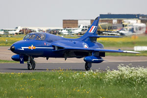 Hunter taxiing