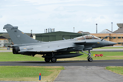 Rafale taxiing